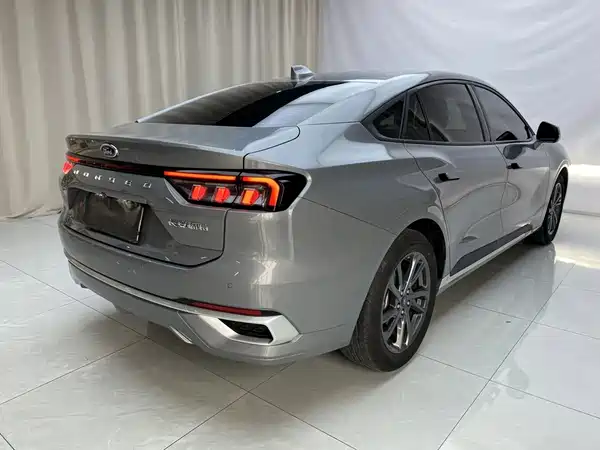 Ford Mondeo 2024