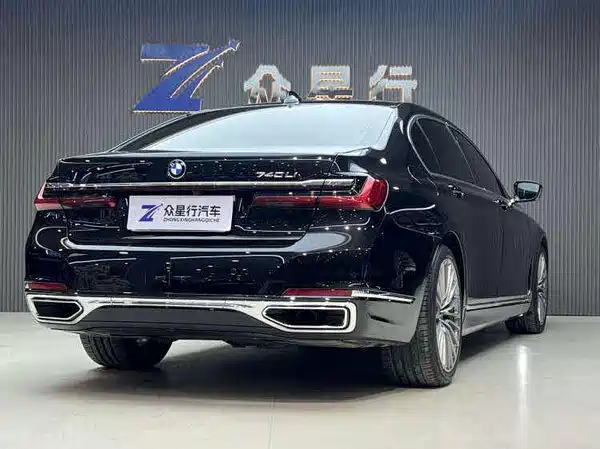 BMW 7 Series 2019