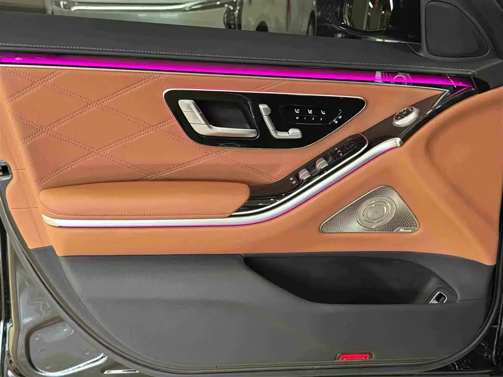 Mercedes-Benz Maybach S-Class 2023 — фото 21