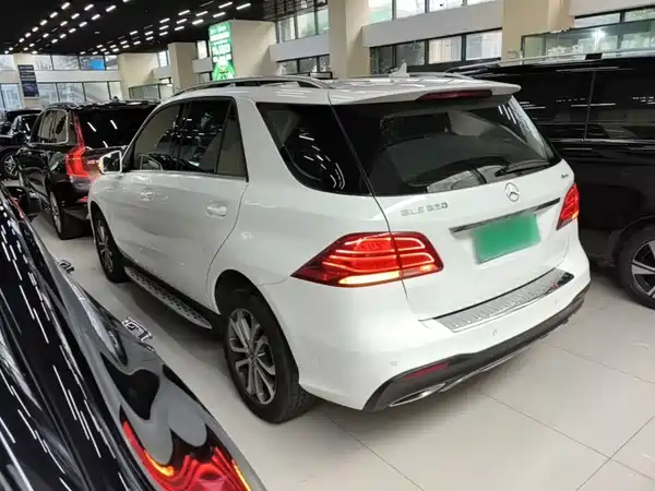 Mercedes-Benz GLE 2017