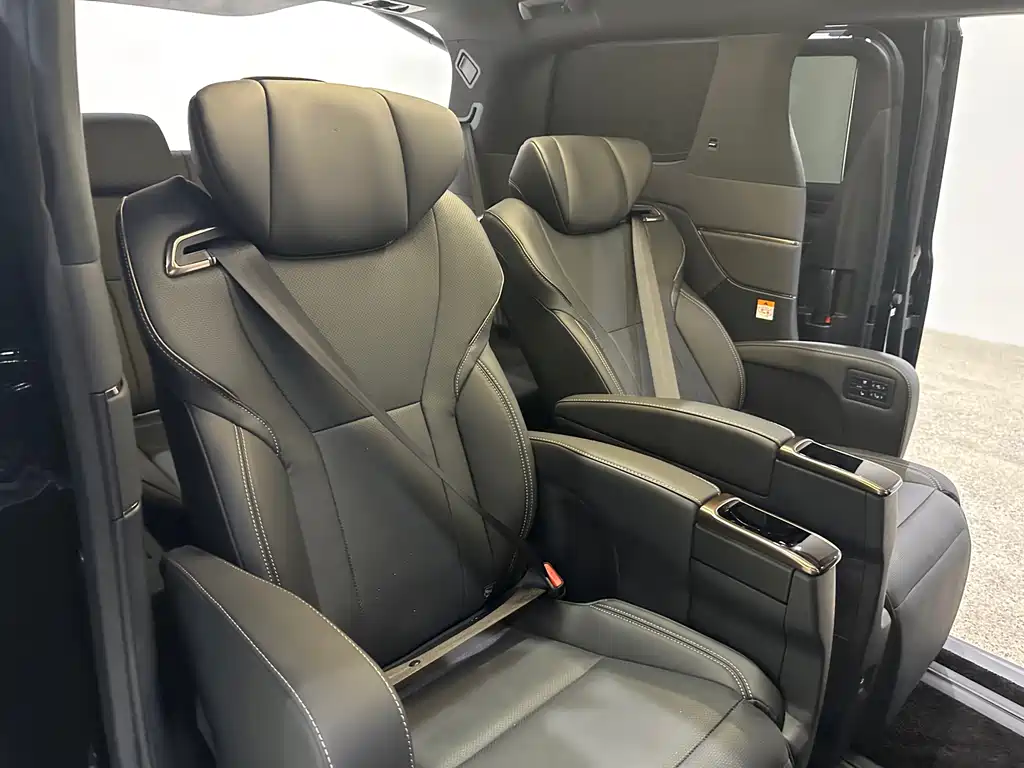 Toyota Alphard 2025 — фото 14