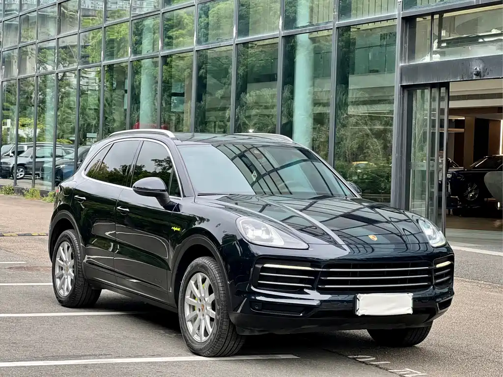 Porsche Cayenne Hybrid 2019