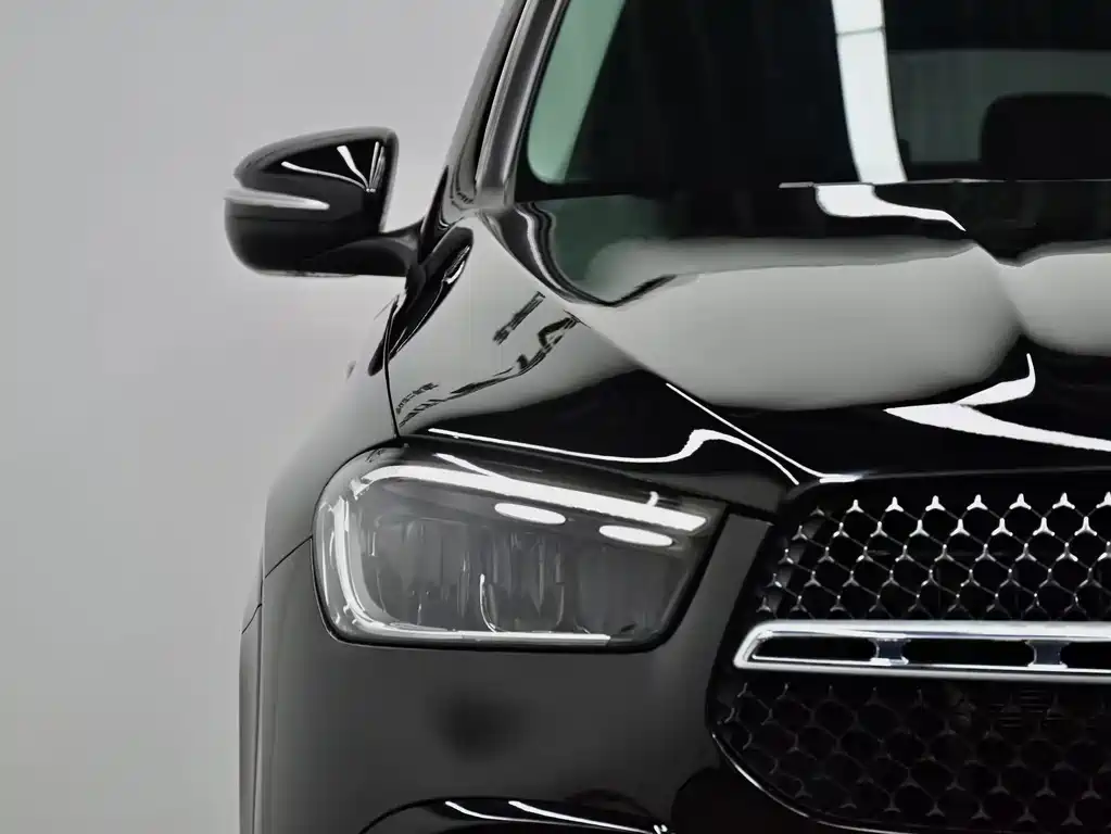Mercedes-Benz GLE 2023 — фото 3