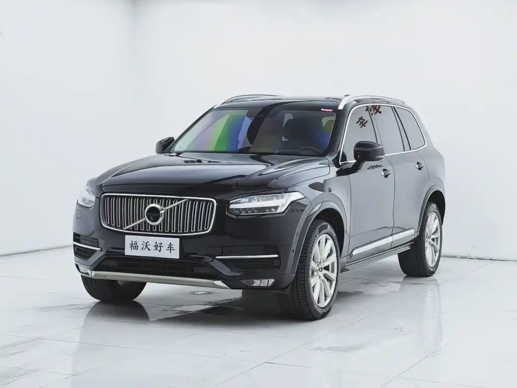 Volvo XC90 2019 — фото 1