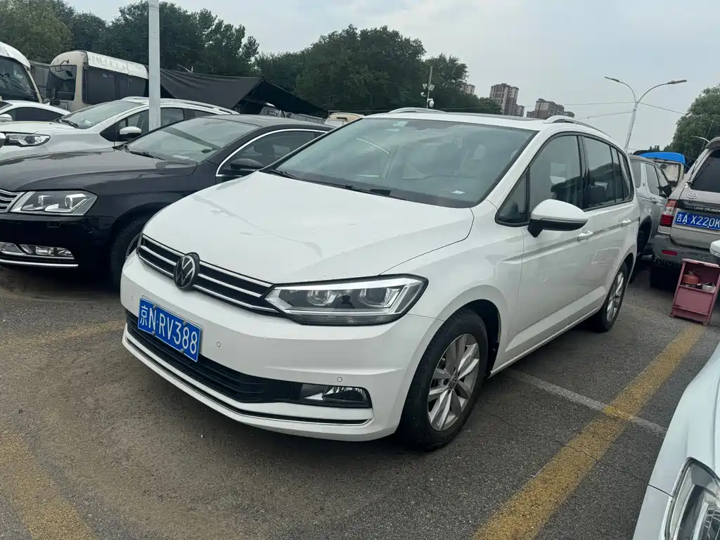 Volkswagen Touran 2019