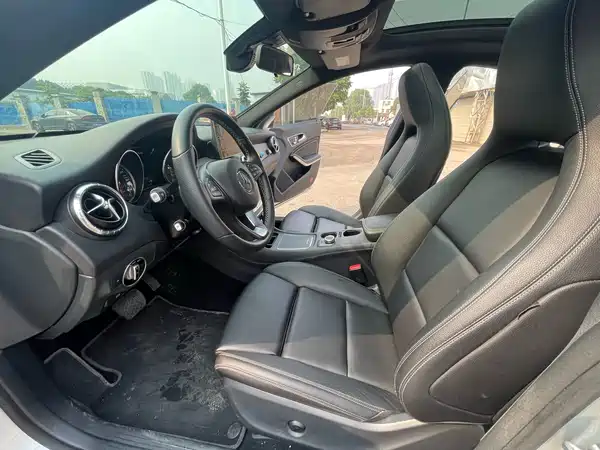 Mercedes-Benz CLA 2018