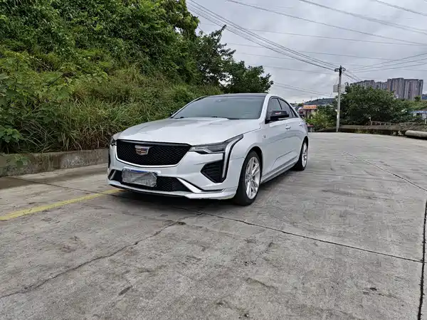 Cadillac CT4 2020