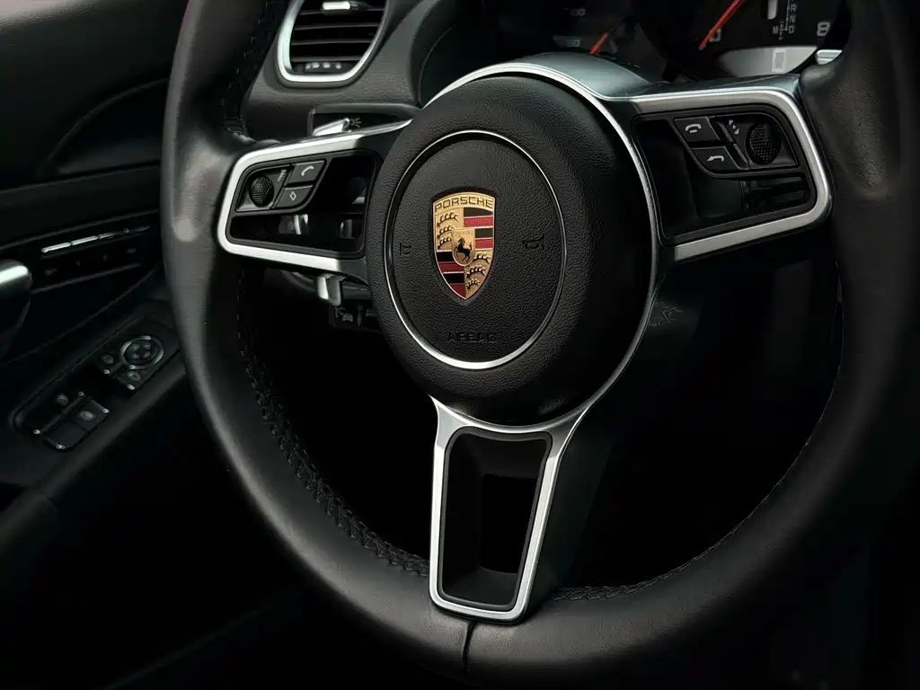 Porsche 718 2020 — фото 14