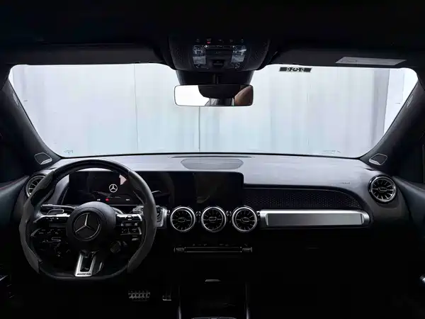 Mercedes-Benz GLB AMG 2024