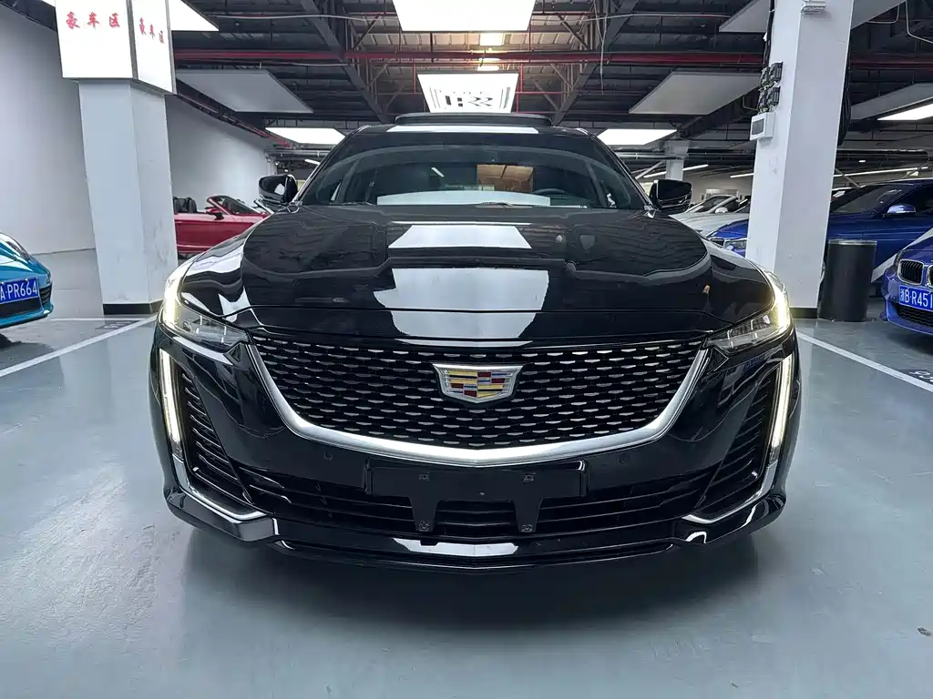 Cadillac CT5 2022 — фото 2