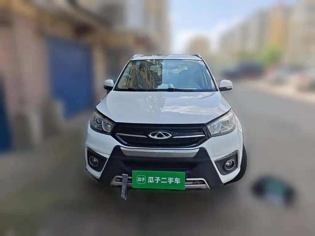 Chery Tiggo 3 2016 — фото 2