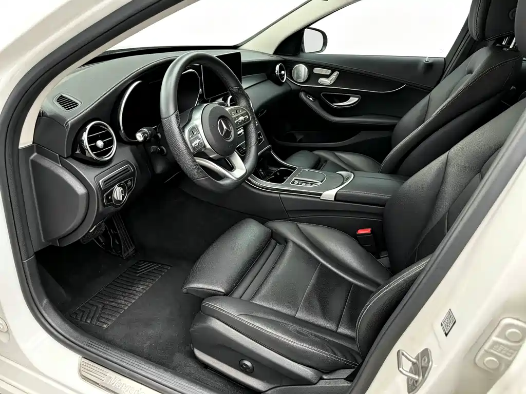 Mercedes-Benz C-Class 2022 — фото 8