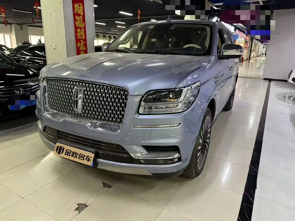 Lincoln Navigator 2021 — фото 1