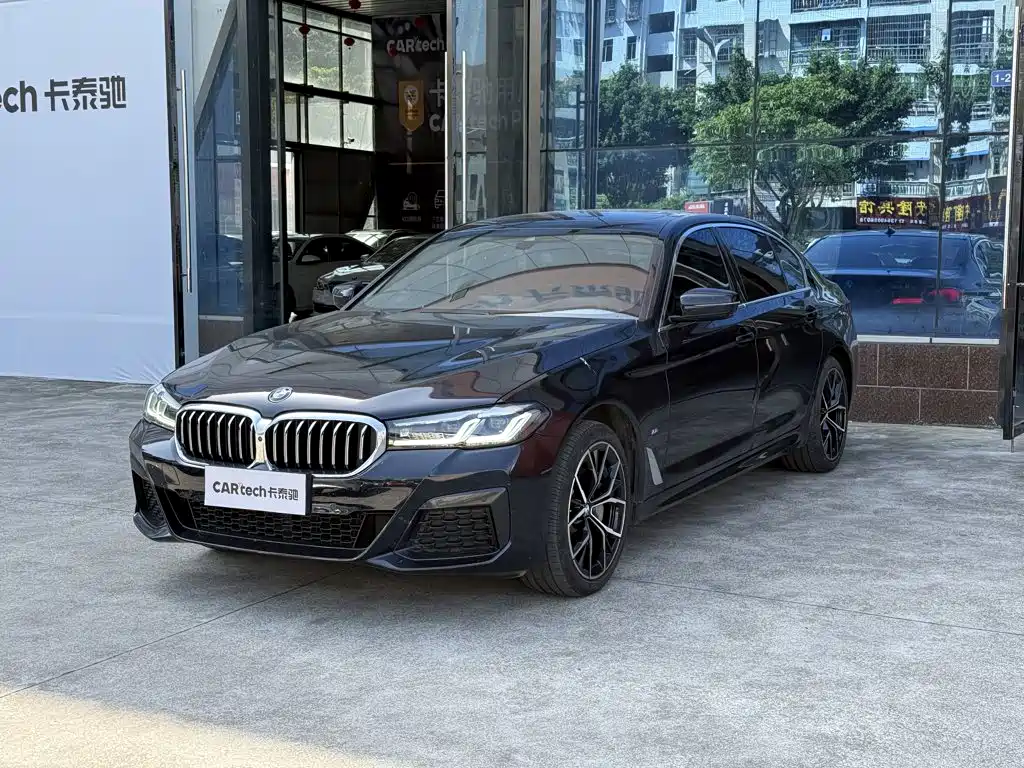 BMW 5 Series 2021