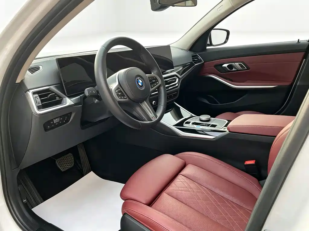 BMW i3 2023 — фото 10