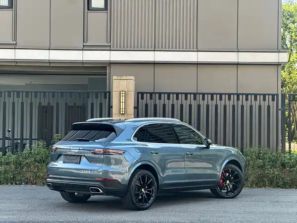 Porsche Cayenne 2018