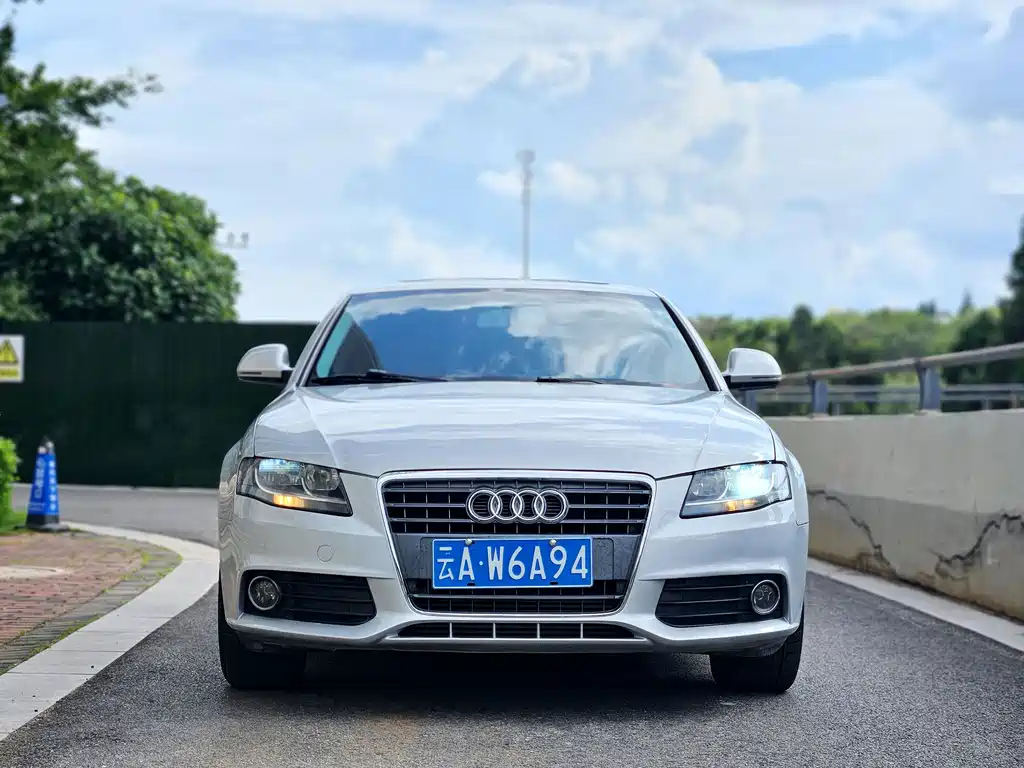Audi A4L 2010