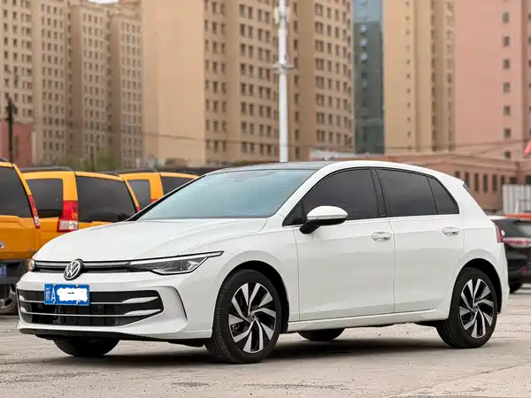 Volkswagen Golf 2026