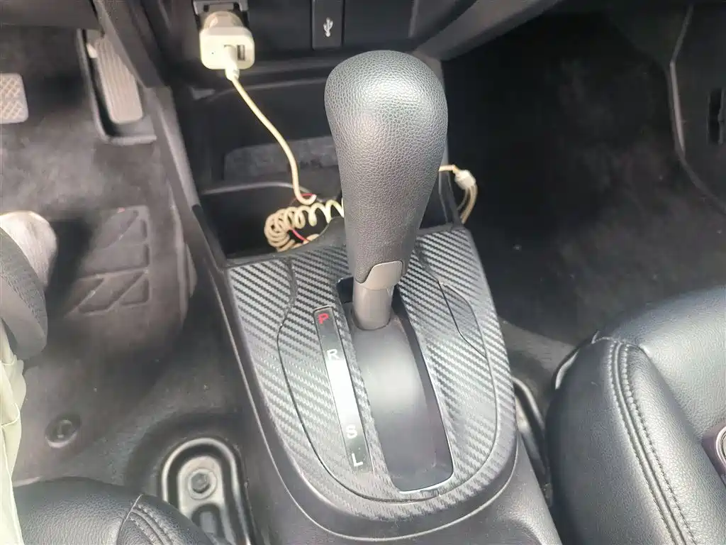 Honda Fit 2017 — фото 14