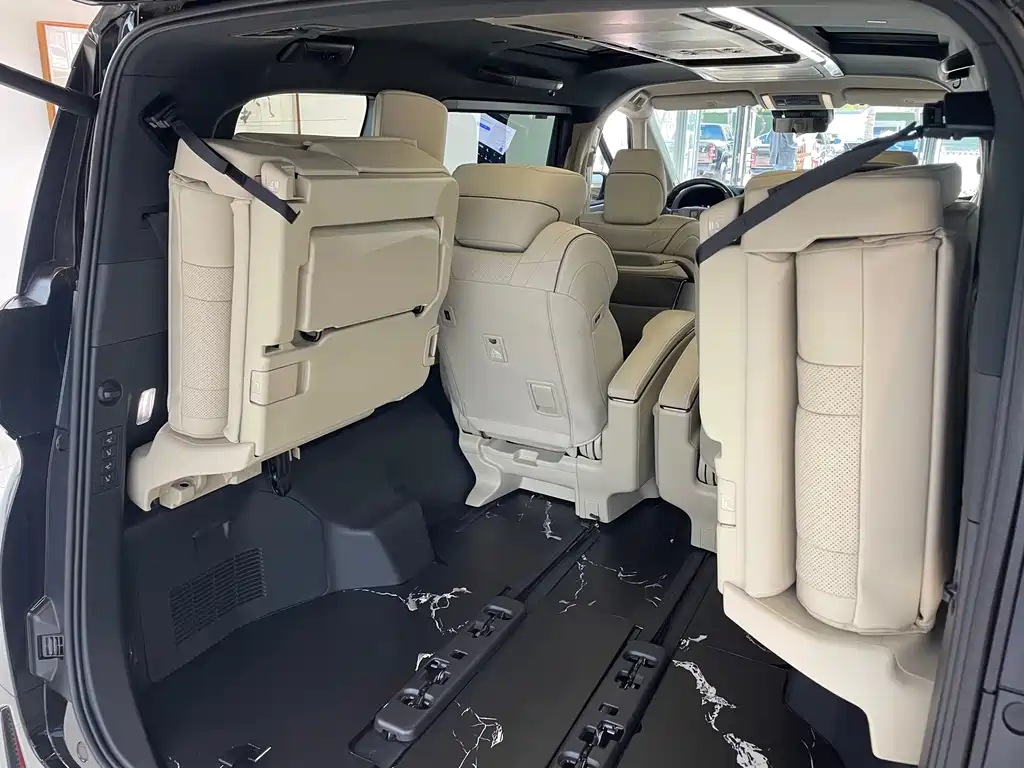 Toyota Vellfire 2024 — фото 38