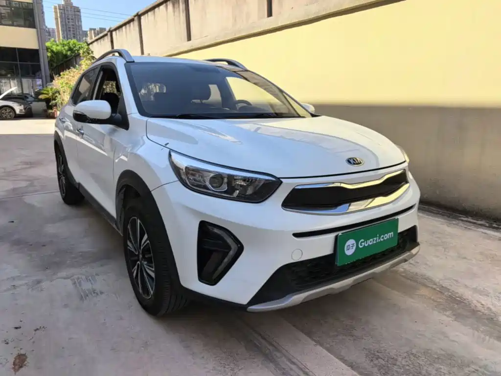 Kia KX1 2020