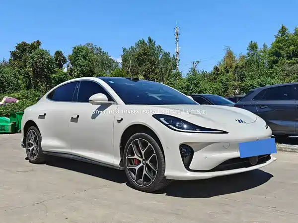 IM Motors L6 2025