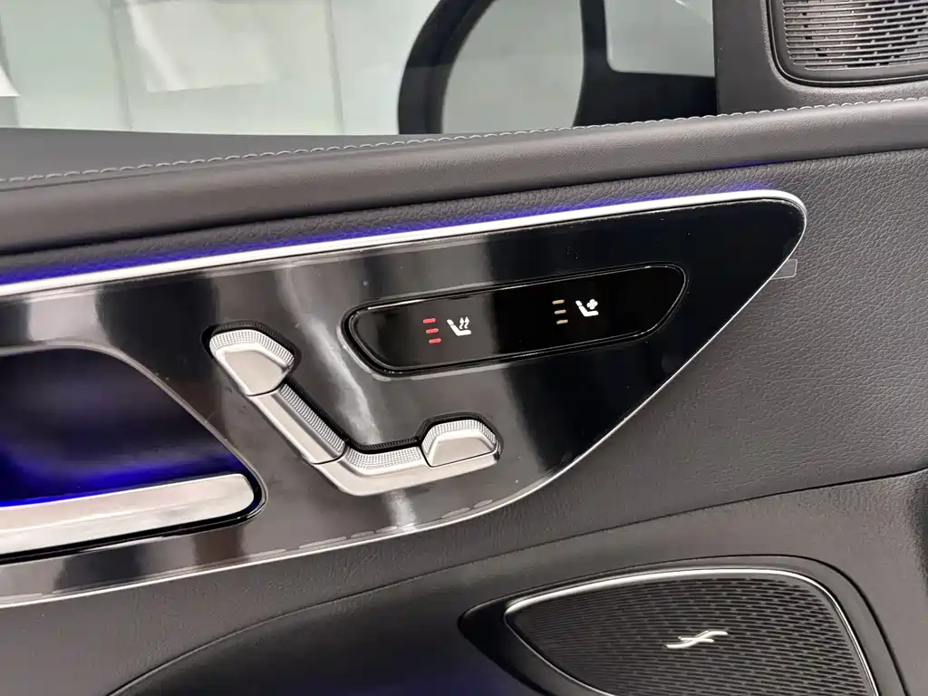 Mercedes-Benz C-Class New Energy 2025 — фото 11