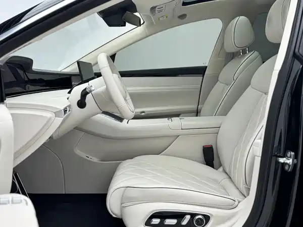 Stelato S9 2025