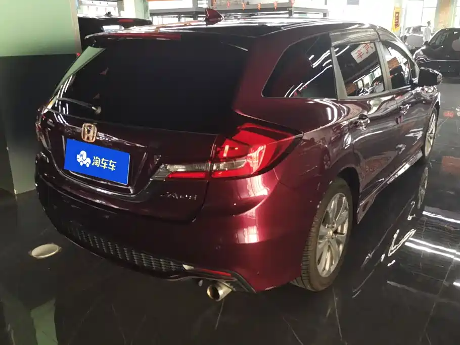 Honda Jade 2017 — фото 3