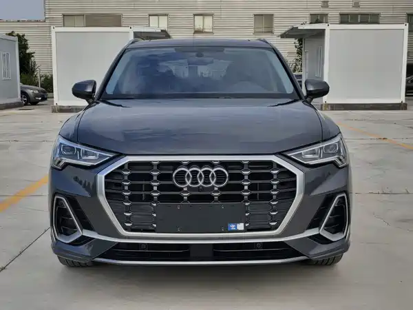Audi Q3 2023