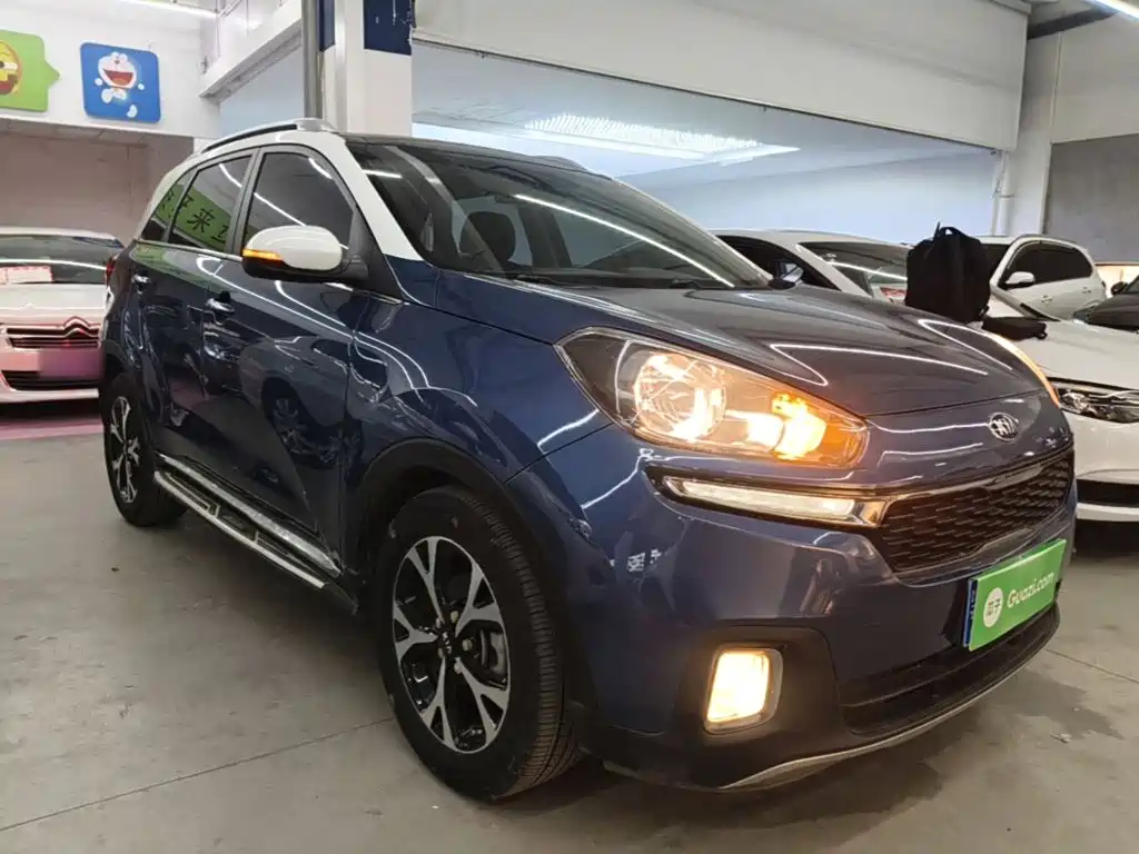 Kia KX3 2016 — фото 4