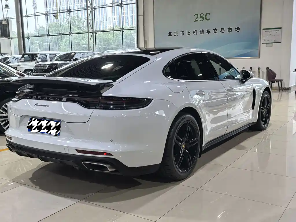 Porsche Panamera 2023 — фото 11