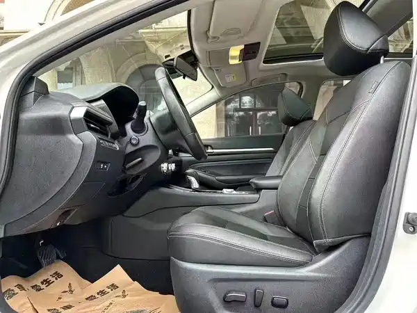 Nissan Teana 2021