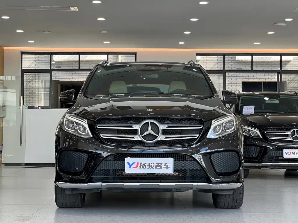 Mercedes-Benz GLE 2018 — фото 2