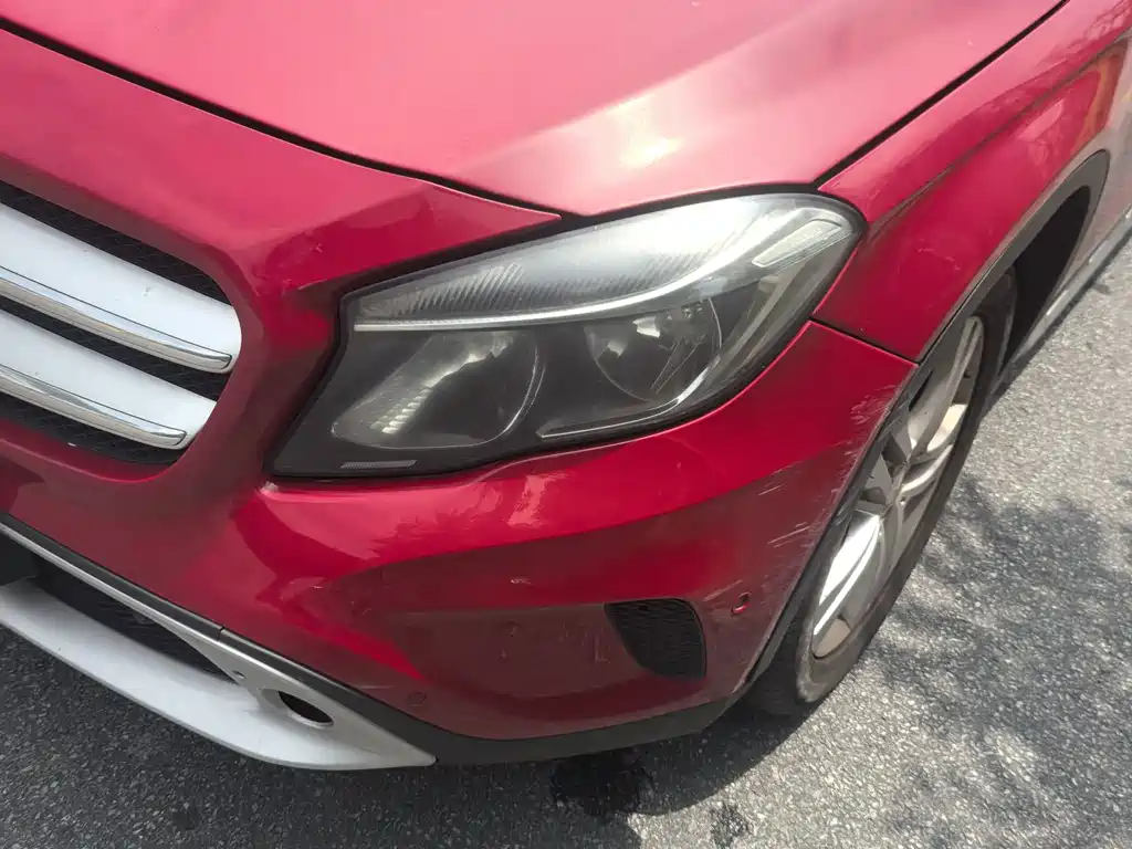 Mercedes-Benz GLA 2016