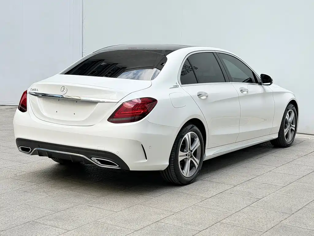 Mercedes-Benz C-Class 2020 — фото 18