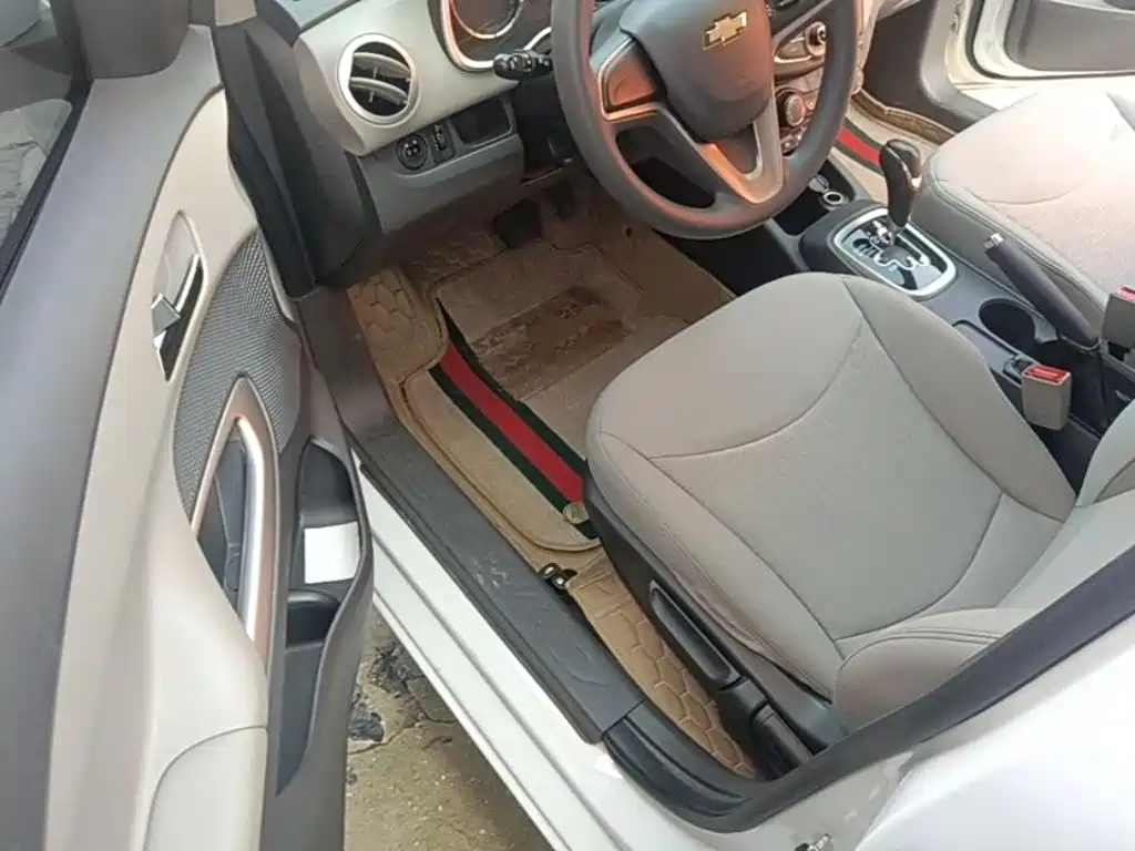 Chevrolet Sail 2017 — фото 16