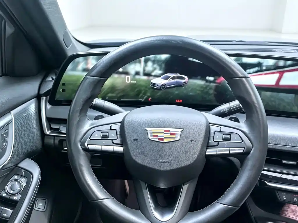 Cadillac CT5 2023 — фото 10