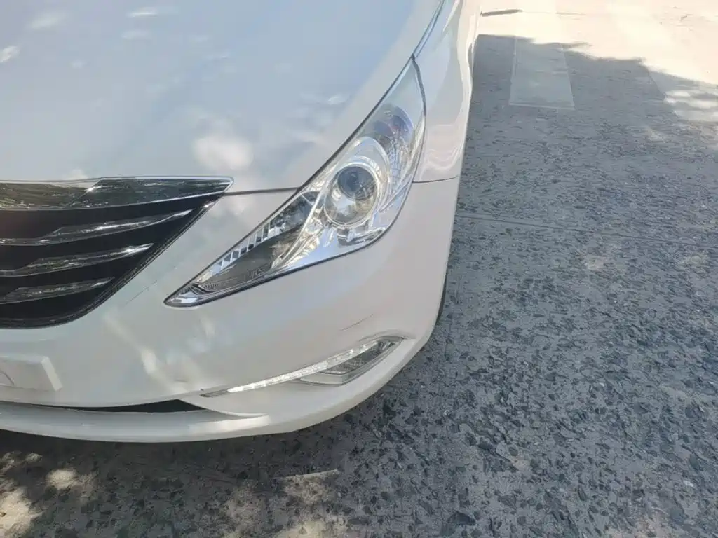 Hyundai Sonata 2015 — фото 24