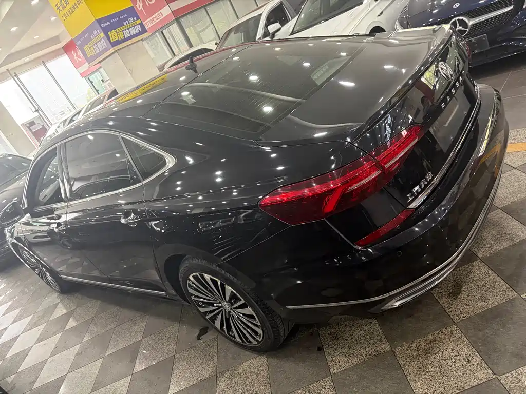 Volkswagen Passat 2019 — фото 6