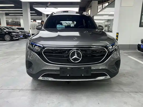 Mercedes-Benz EQB 2023