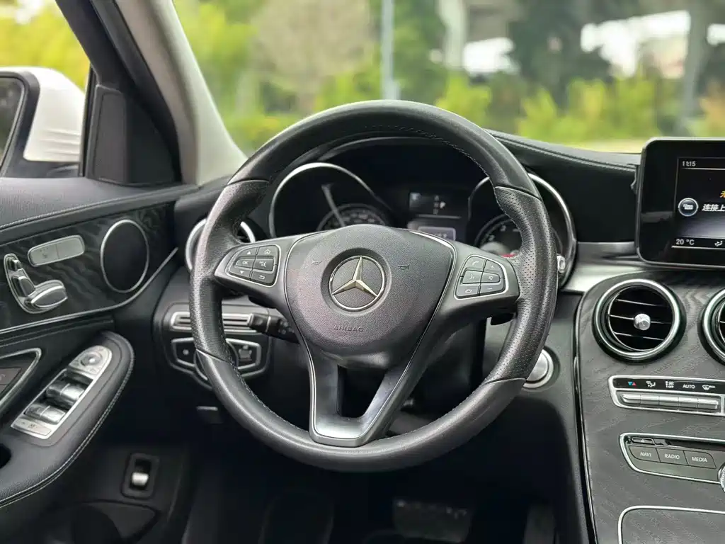 Mercedes-Benz C-Class 2017 — фото 14