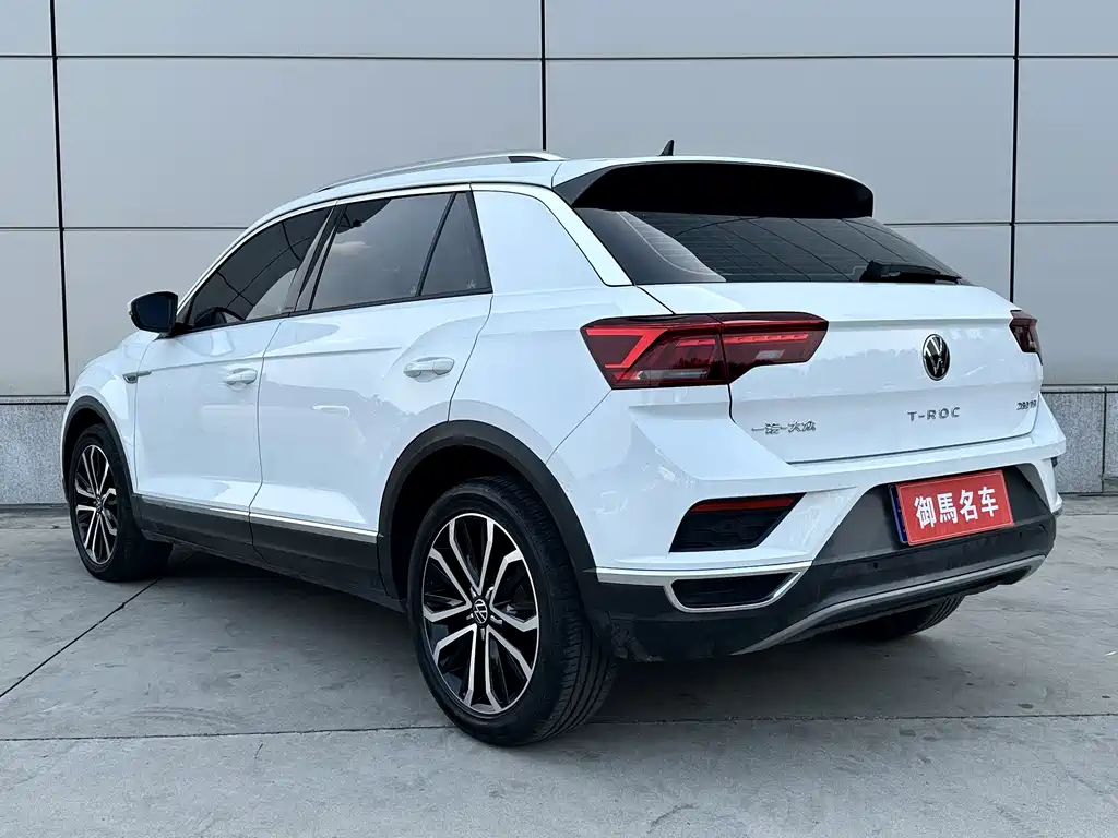 Volkswagen T-Roc 2022 — фото 13