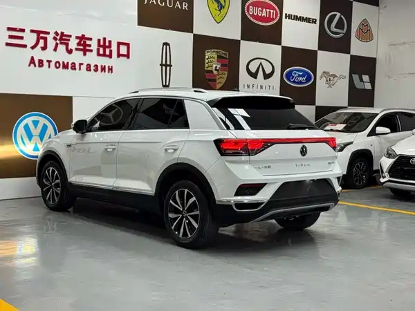 Volkswagen T-Roc 2023
