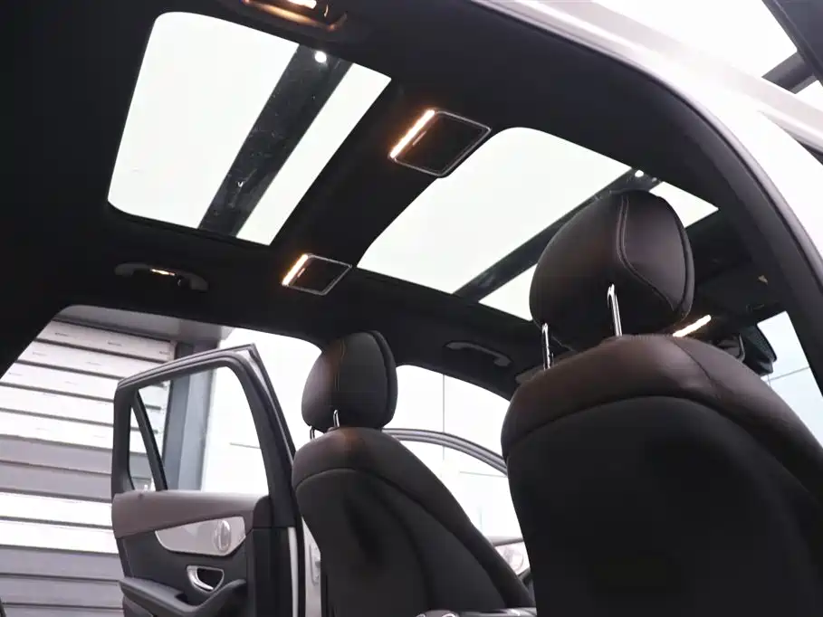 Mercedes-Benz GLC 2021 — фото 24