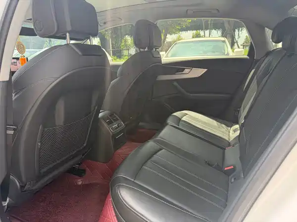 Audi A4L 2022