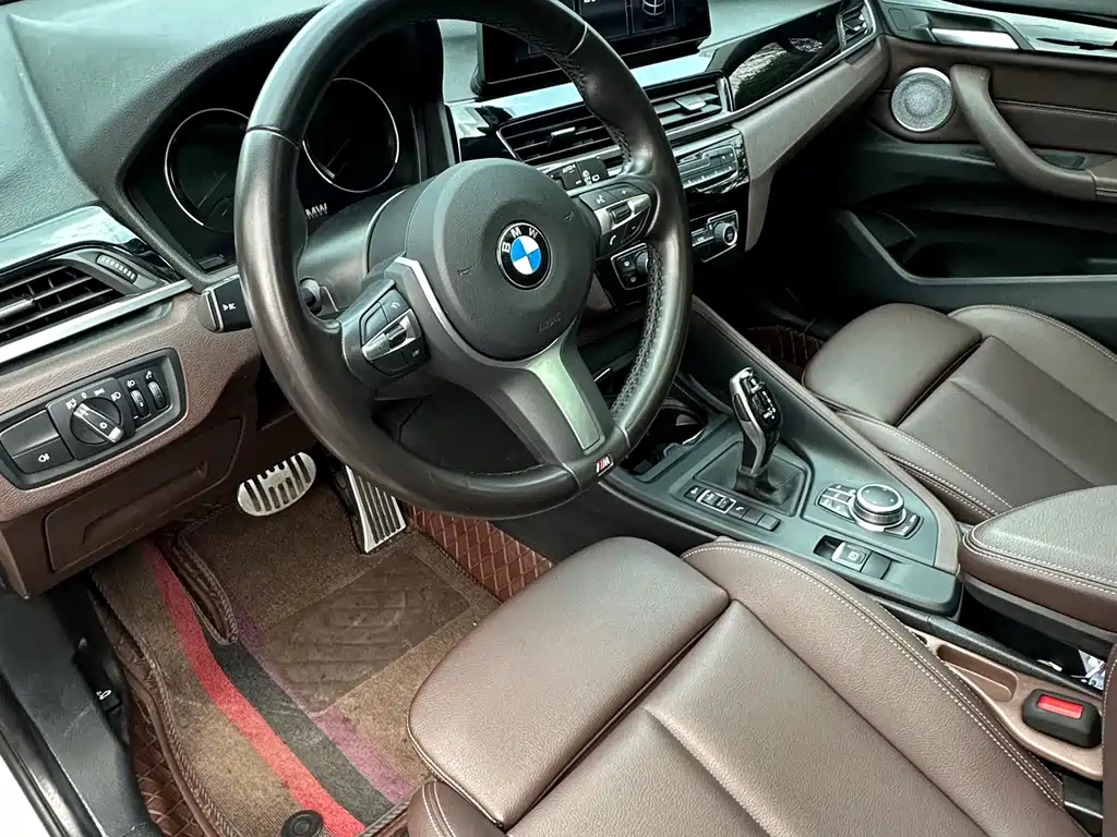 BMW X1 2020 — фото 12