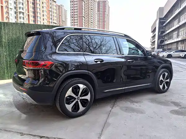 Mercedes-Benz GLB 2022