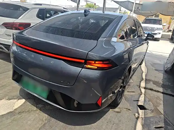 XPeng P5 2022
