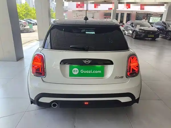 MINI 2023